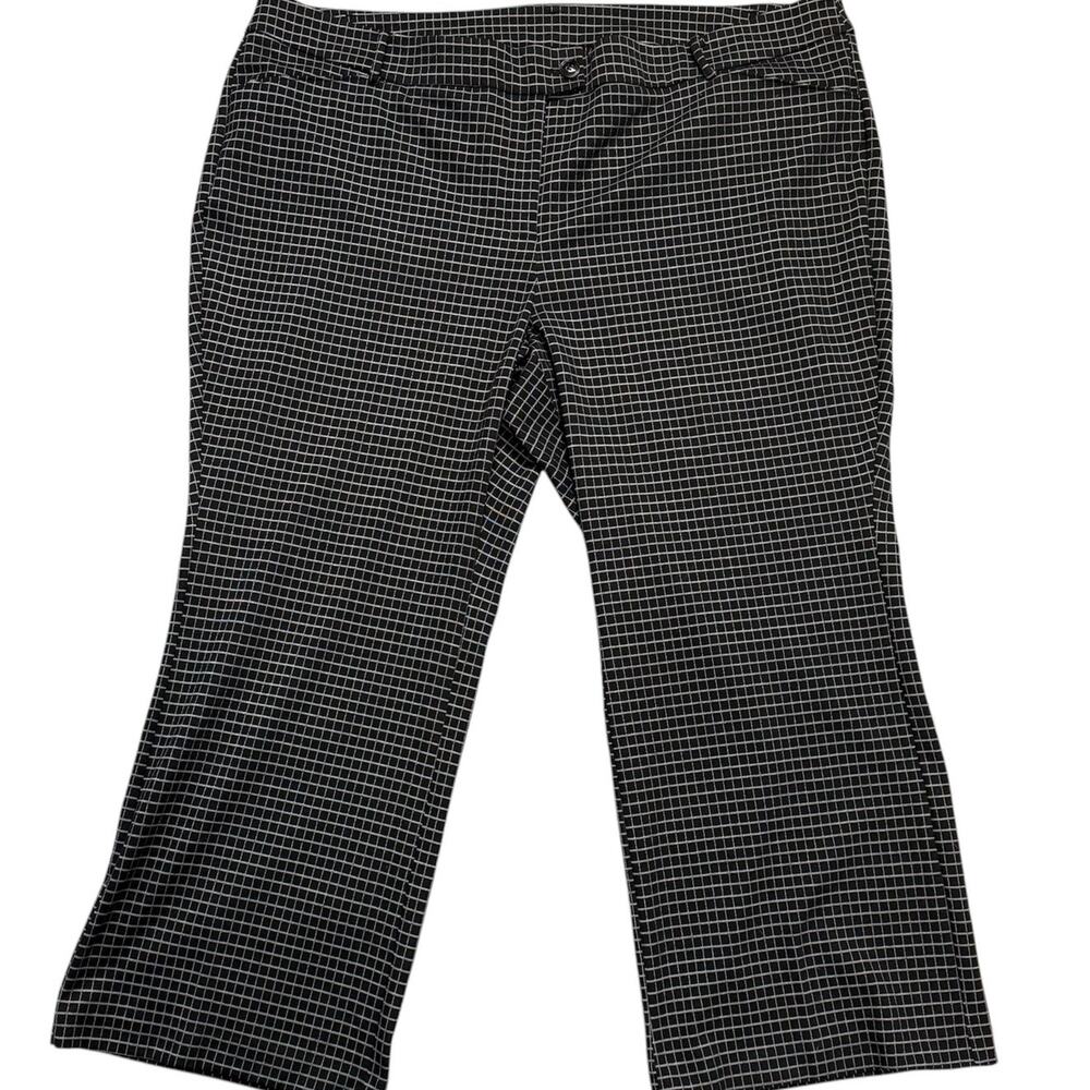 Lane Bryant Work Wear Pants Size 28S in Black and White
